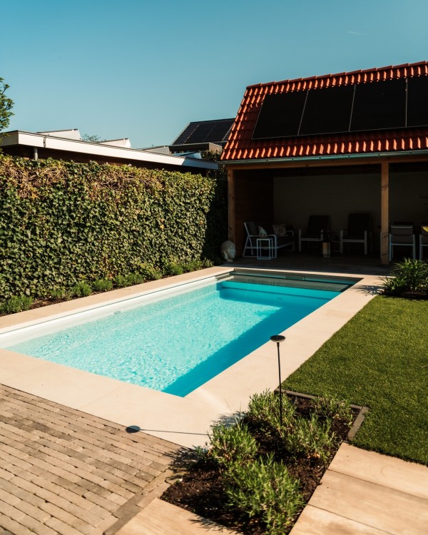 💦 “The best staycation is one you never want to leave.”Met een zwembad van Aqua Pura wordt je achtertuin dé plek om tot rust te komen, te genieten van de zon en elk moment van de zomer maximaal te beleven.

✨ Slim design. Pure ontspanning. Jouw stukje paradijs.

👉 Vraag nu je offerte aan en maak jouw droom werkelijkheid.

AquaPuraZwembaden ZomerInEigenTuin StaycationVibes LuxeTuin ZwembadOpMaat DroomTuin TuinInspiratie PoolsideLiving DesignZwembad ZorgeloosGenieten WellnessThuis GenietenInStijl Zwembadplezier Buitenleven Tuinproject Zomergevoel ExclusiefOntwerp PrivéWellness OfferteAanvragen ZwembadInspiratie